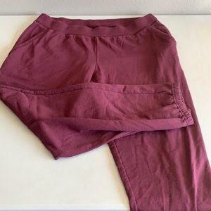 maroon sweatpants